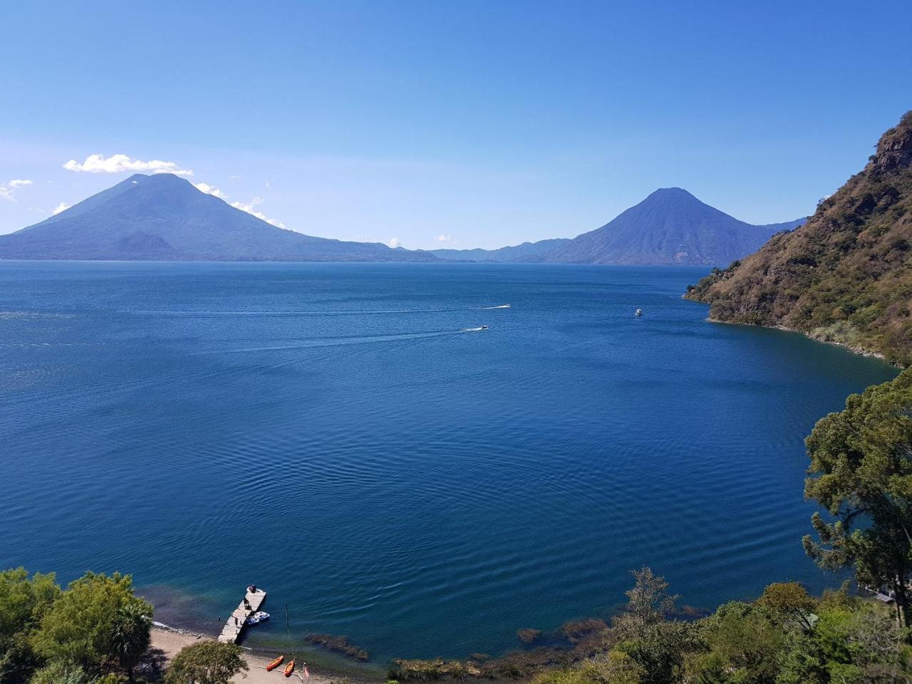The Paradise Of Atitlan Suites - Free Breakfast Supplies Panajachel Eksteriør billede