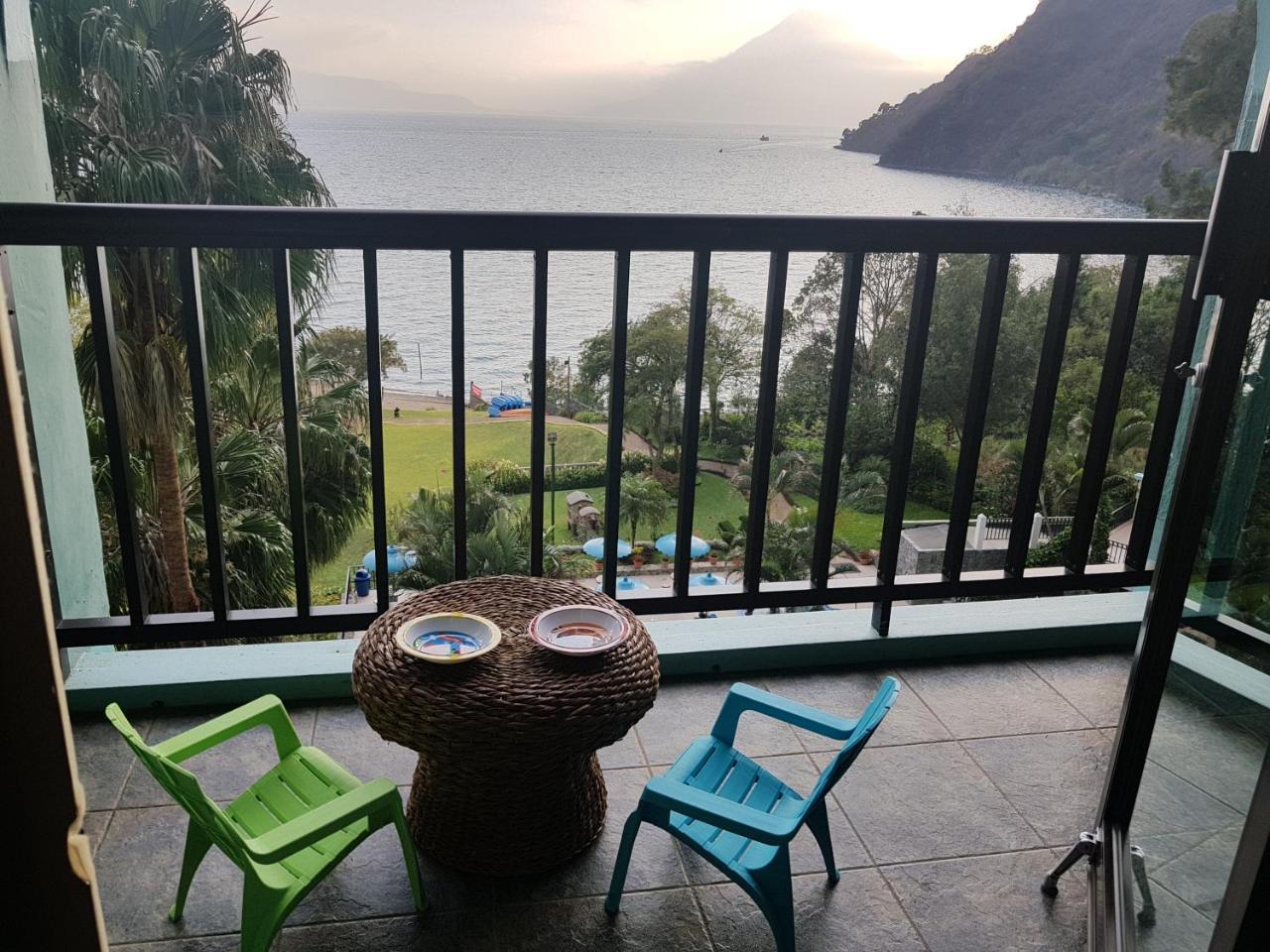 The Paradise Of Atitlan Suites - Free Breakfast Supplies Panajachel Eksteriør billede